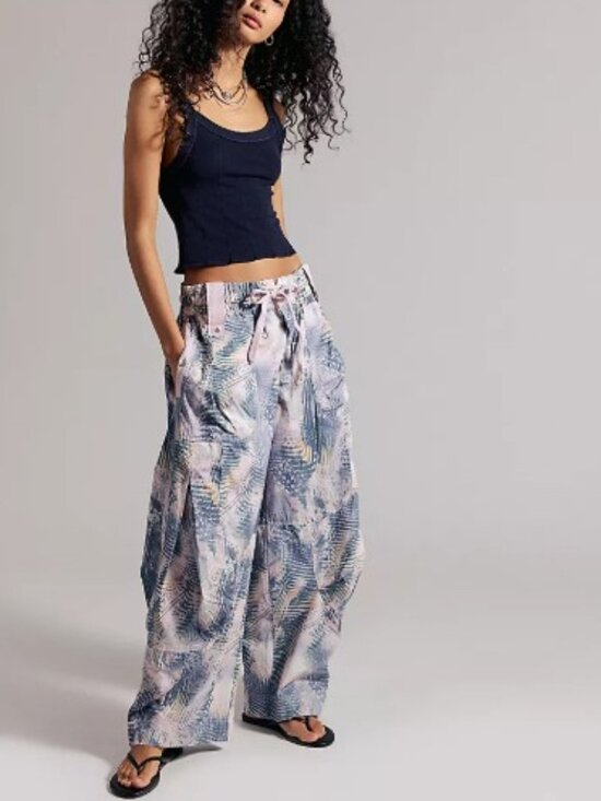 Free People Pants - Free People We The Free Onset Printed Pull-On Cargo Pants